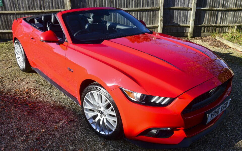 Ford Mustang 2016 5.0 GT Automatic Convertible Low miles.