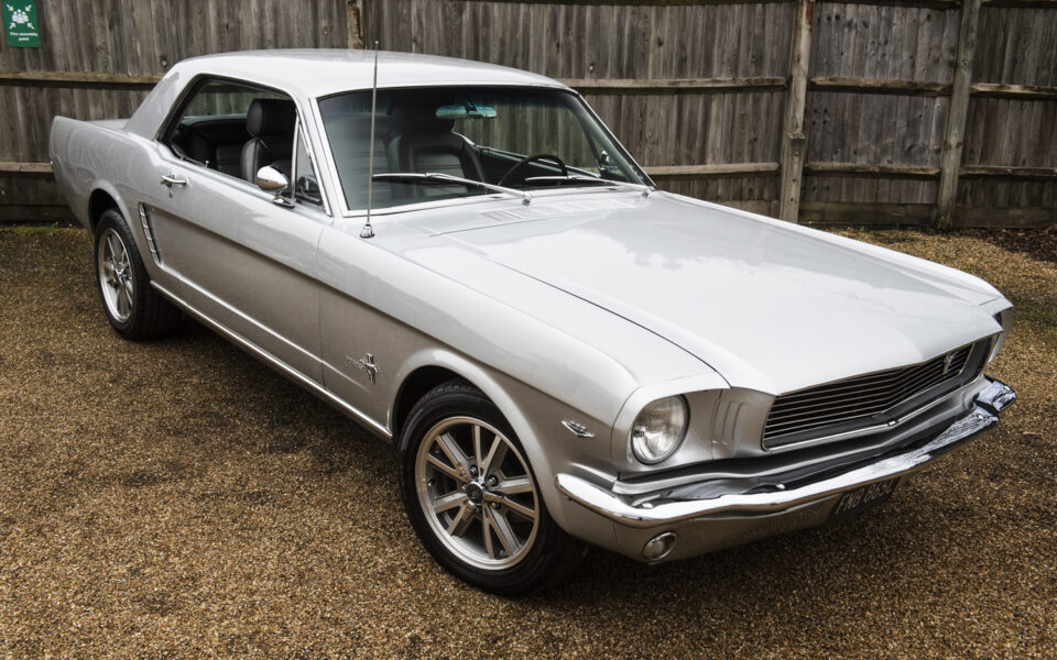 1965 Ford Mustang V8 351, 5751 cc, Manual 5 speed, Huge Specification!